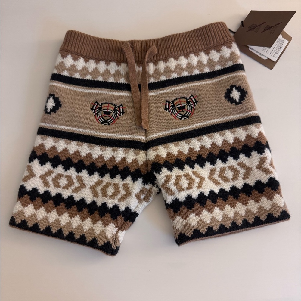 NWT Baby Burberry Tan and Brown Sweater Shorts with Bear & Geometric Design